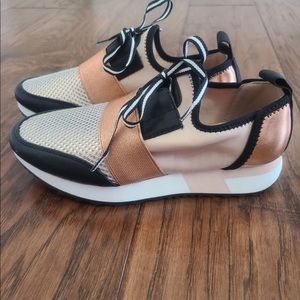 👟 Steve Madden Antics Sneakers
